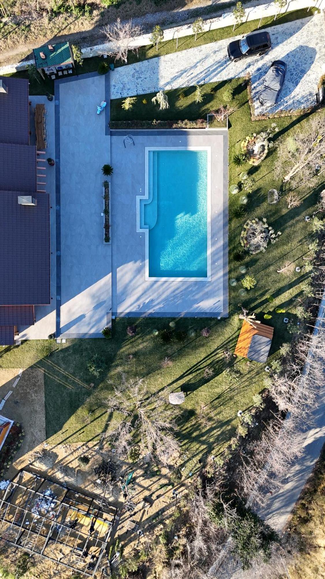 Beautiful House - Luxury For Rent Bërxull