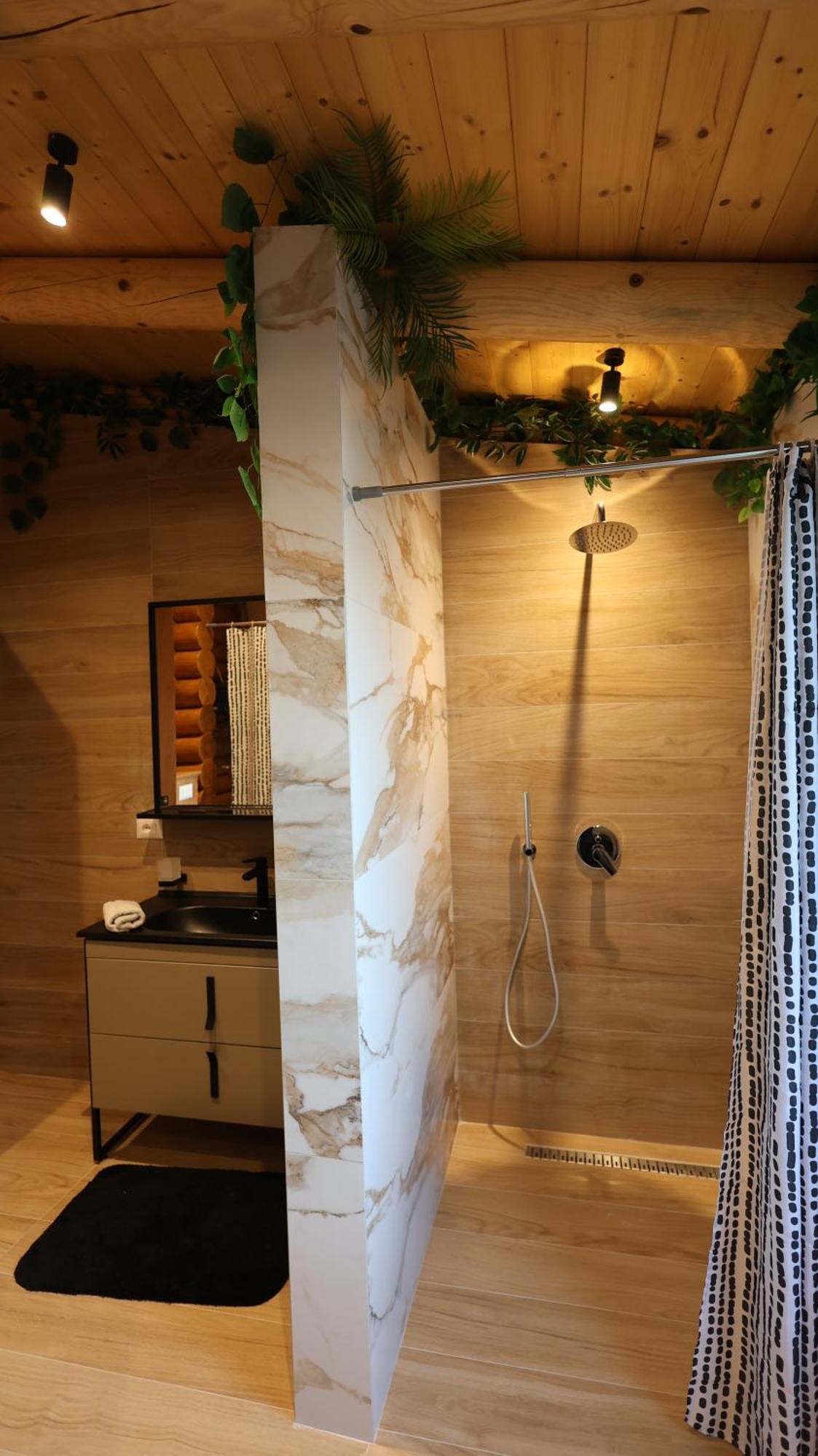 Beautiful House - Luxury For Rent Bërxull