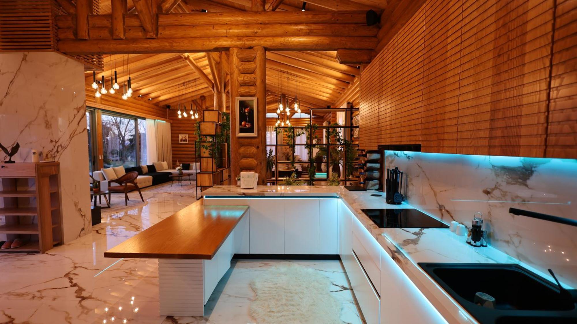 Beautiful House - Luxury For Rent *